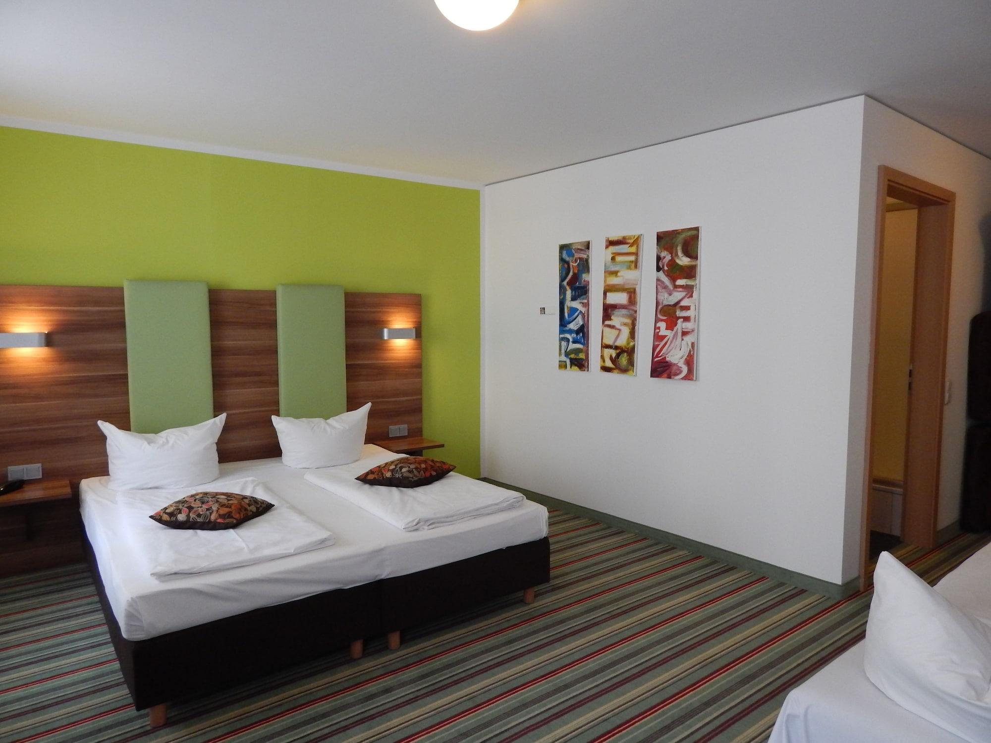 Hotel Andra Muenchen Экстерьер фото