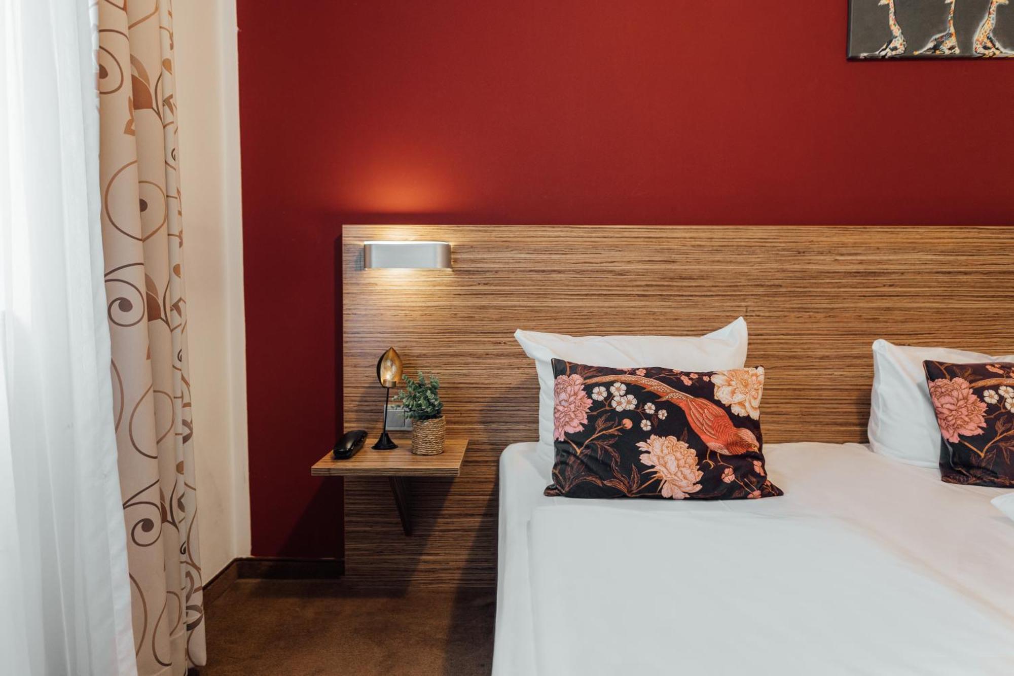 Hotel Andra Muenchen Экстерьер фото